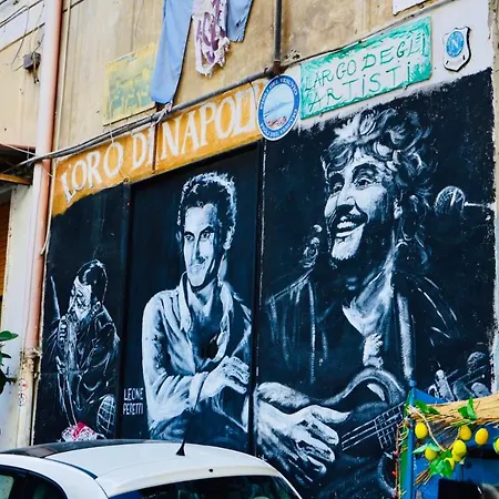 House Vico Lungo A Toledo Panzió