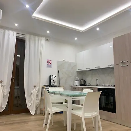 House Vico Lungo A Toledo نابولي