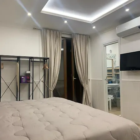 House Vico Lungo A Toledo * Naples