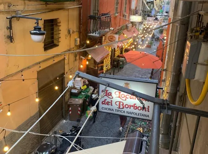 Frühstückspension House Vico Lungo A Toledo 4*