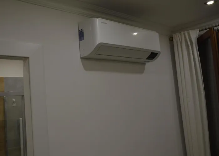 House Vico Lungo A Toledo Frühstückspension Neapel